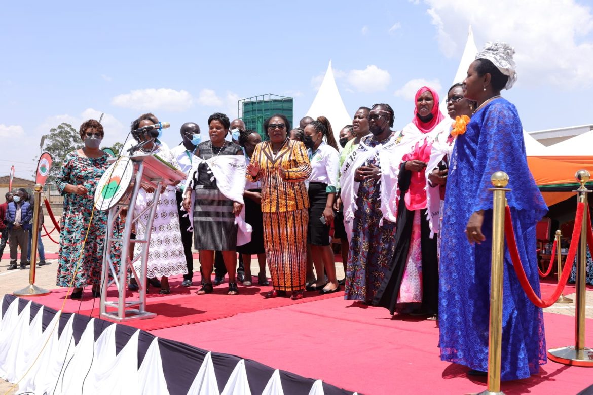 40ba5fea-45c2-4b1b-a3d2-3d830640e0c6