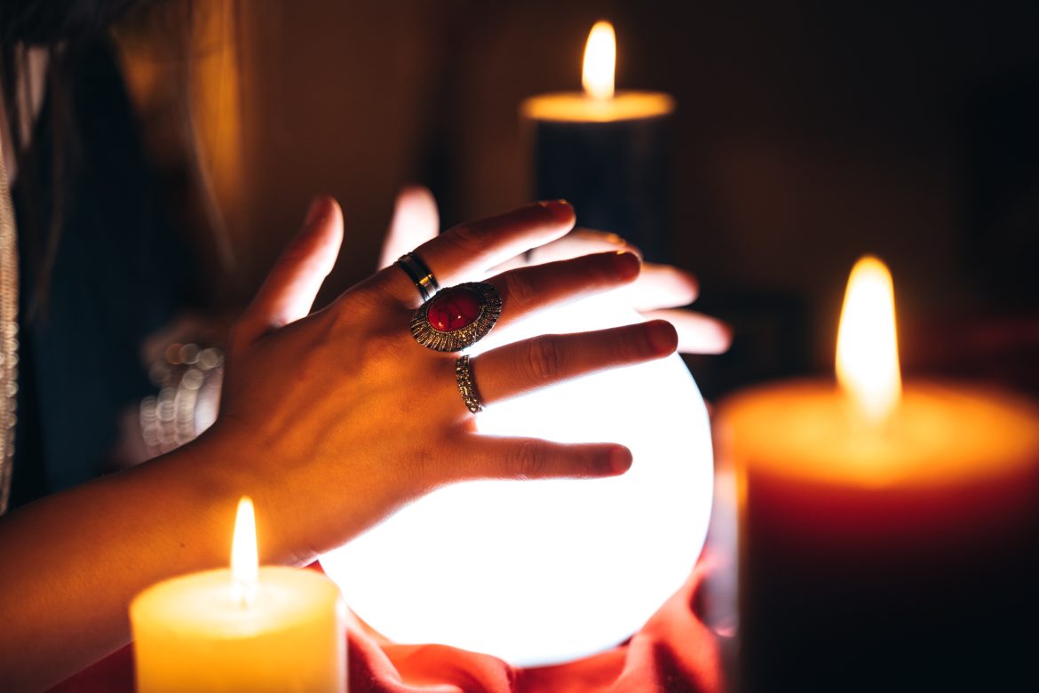 Fortune teller and crystal sphere Magic rings