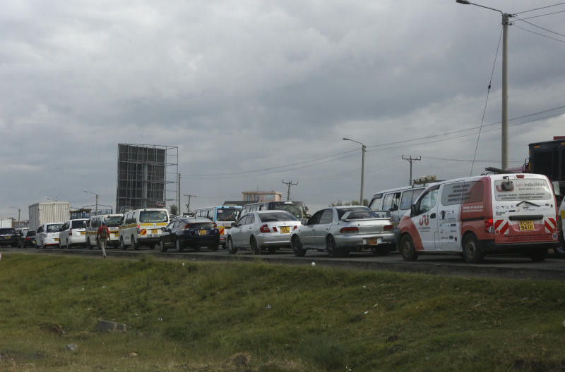 Nairobi-Nakuru highway traffic